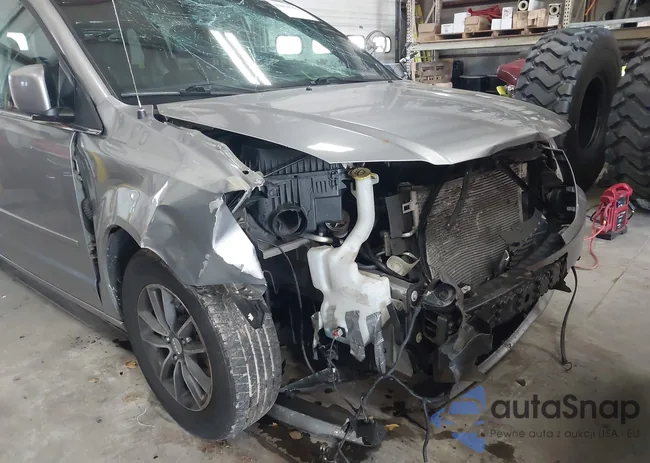 2C4RDGCG6HR858166: 43671775