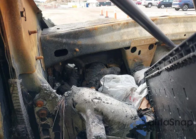 4JGFB4KB3LA170986: 43671828