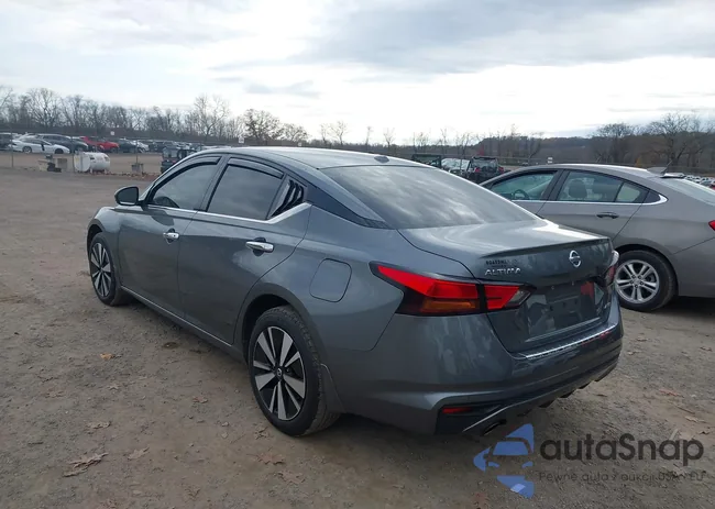 1N4BL4DW6KC176726: 43672001