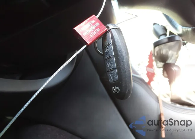 JN1BV7AR0EM692893: 43672111