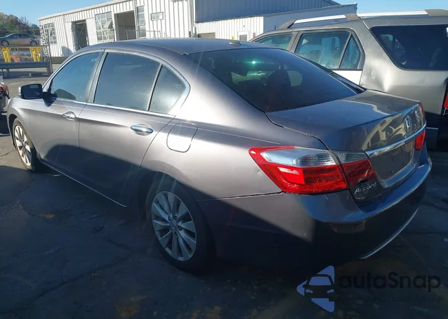 1HGCR2F87EA056869: 43673268