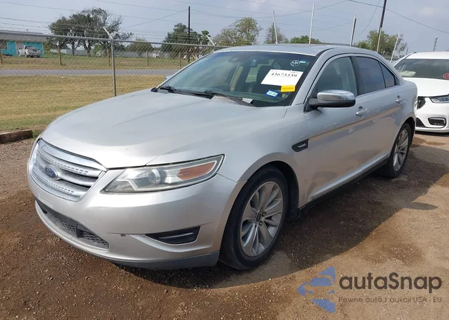 1FAHP2FW8CG143334: 43673339