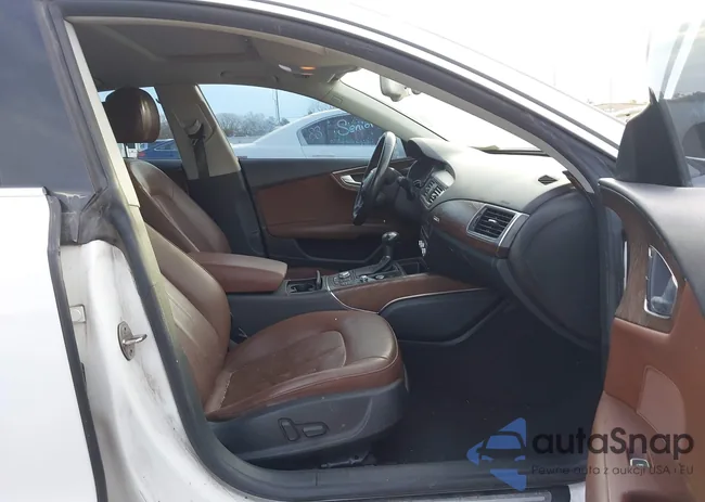 WAUWGAFC7EN048017: 43673573