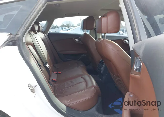 WAUWGAFC7EN048017: 43673573