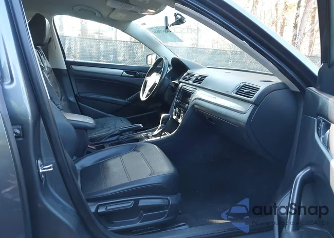 1VWAT7A39FC111714: 43673648