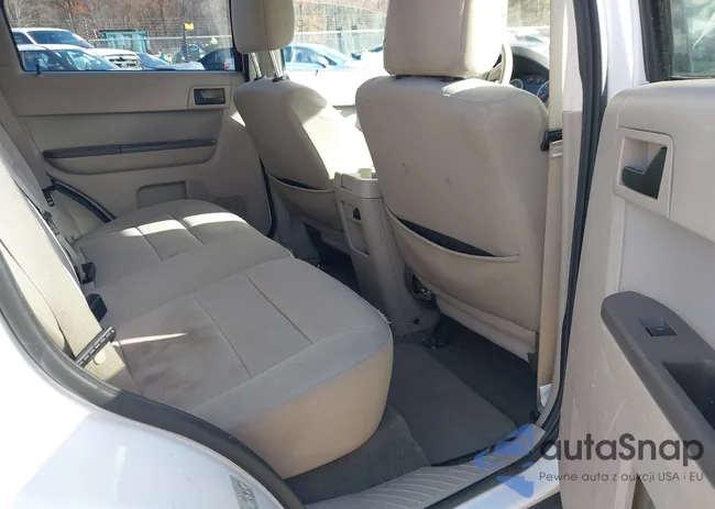 1FMCU5K34BKA69461: 43672797