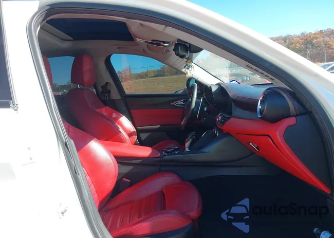 ZARFAECN1H7561926: 43672798