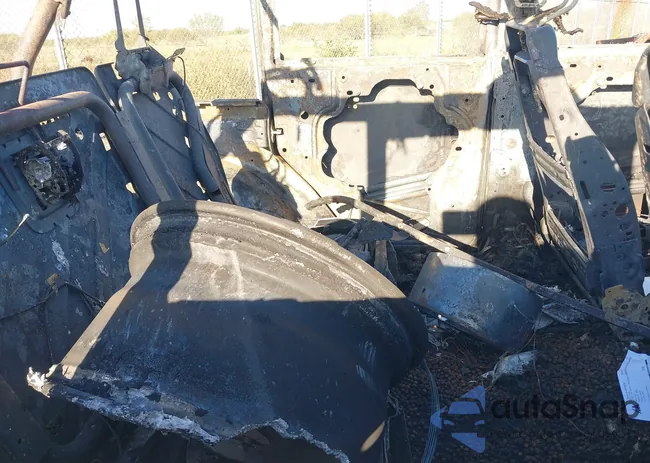 1C4BJWDG2FL586062: 43672878