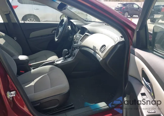 1G1PE5SB5G7213080: 43674160