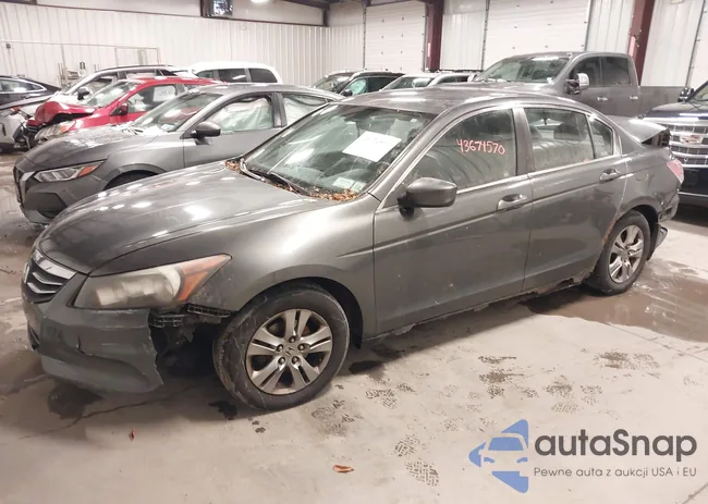 1HGCP2F42BA001941: 43674570