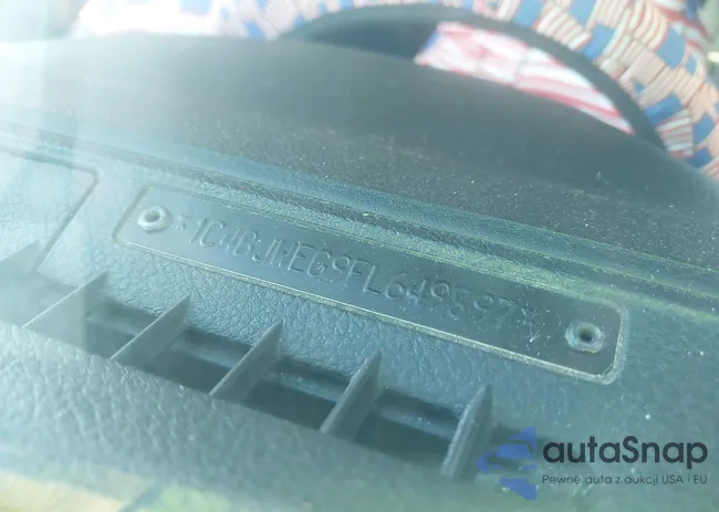 1C4BJWEG9FL649897: 43673789