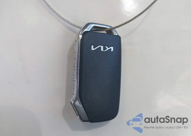 KNDCR3LE8P5093794: 43673866