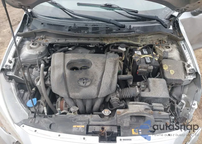 3MYDLBYV0JY325423: 43673935