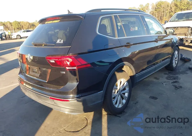 3VV3B7AX0JM187705: 43674121