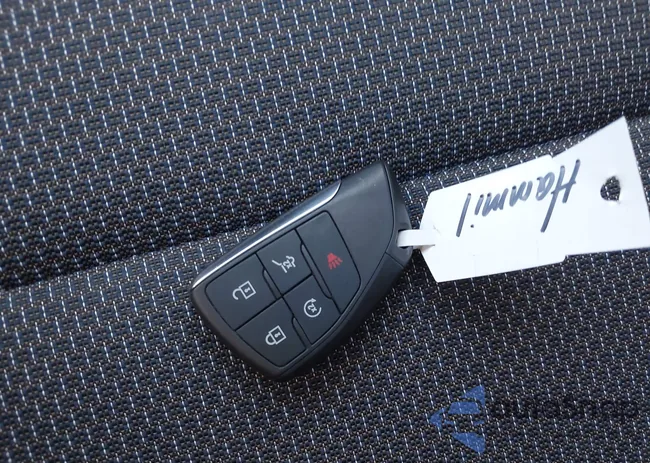 LRBFZMR47ND066895: 43675298