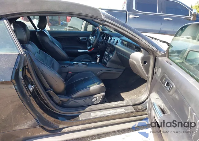 1FATP8UH1K5115533: 43675350