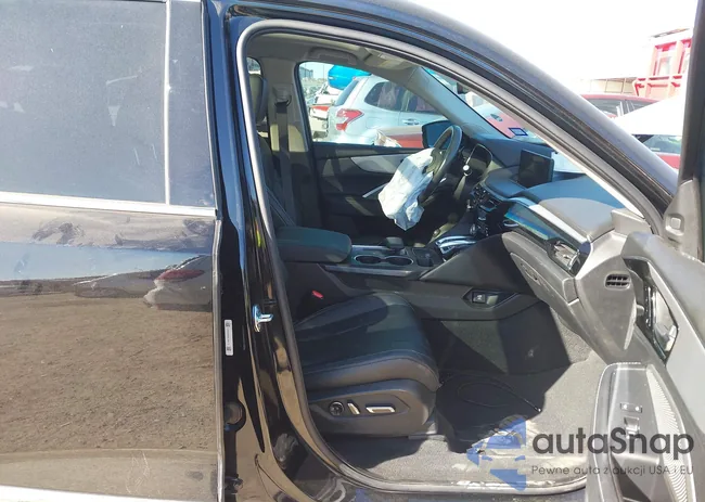 5J8YD9H48RL000215: 43675511