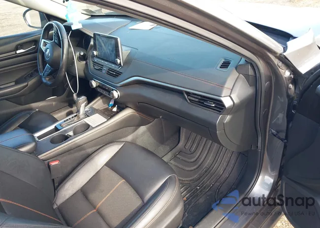 1N4BL4CV7MN350853: 43675617