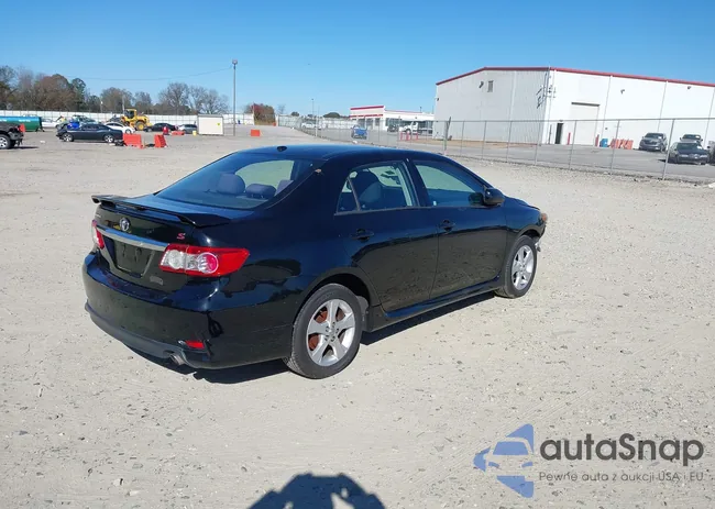 2T1BU4EE3BC623260: 43675635