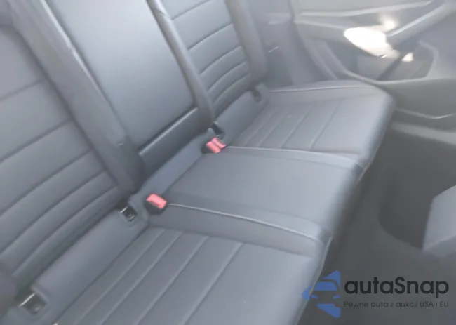 3VWEM7BU6RM048340: 43674780