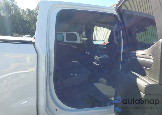 2GCUDGED7N1516961: 43674851