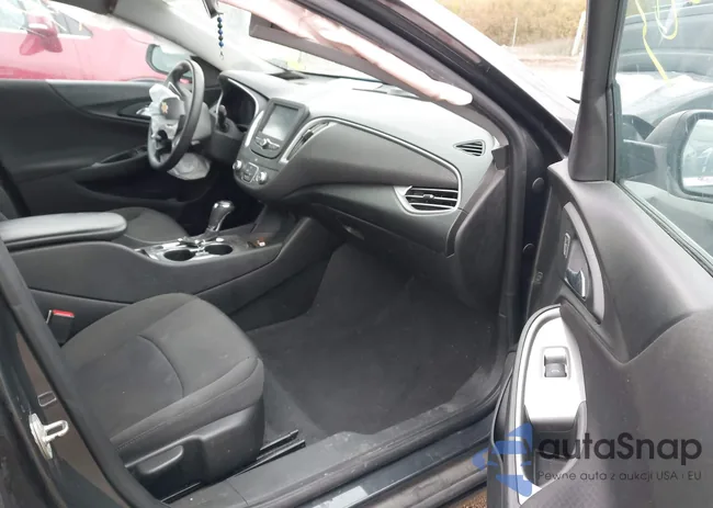 1G1ZB5ST3JF209410: 43674883