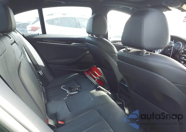 WBAJA5C5XKWW35519: 43675012