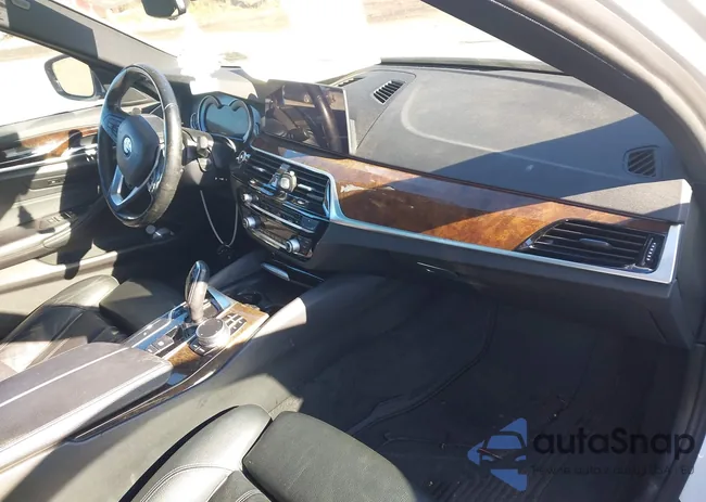 WBAJE7C55JWD52074: 43676257