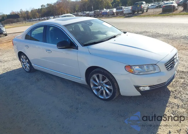 YV140MAK8F1189440: 43676309