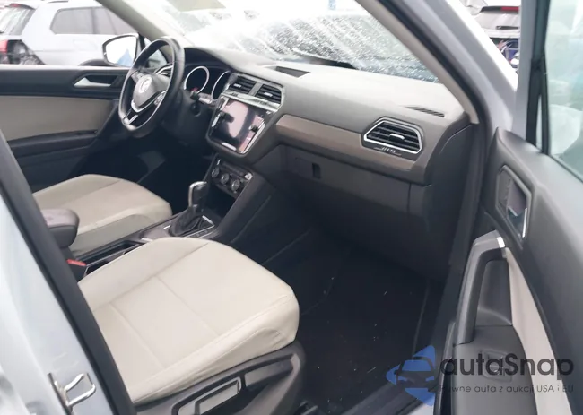 3VV3B7AXXKM044858: 43676373