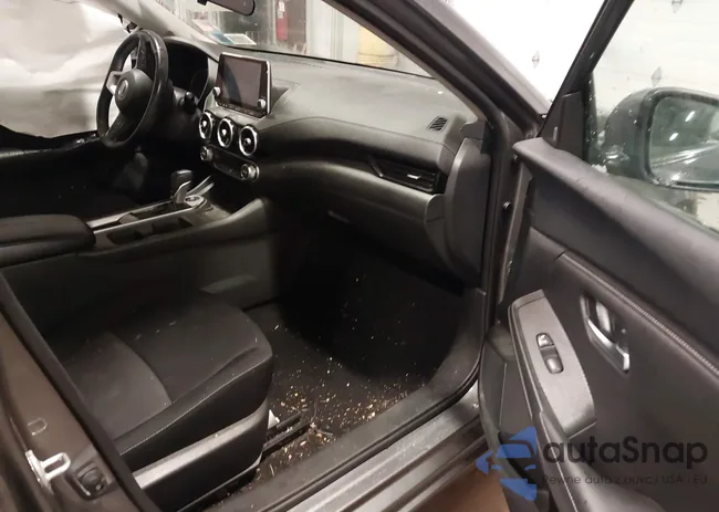 3N1AB8CV7PY310038: 43676374