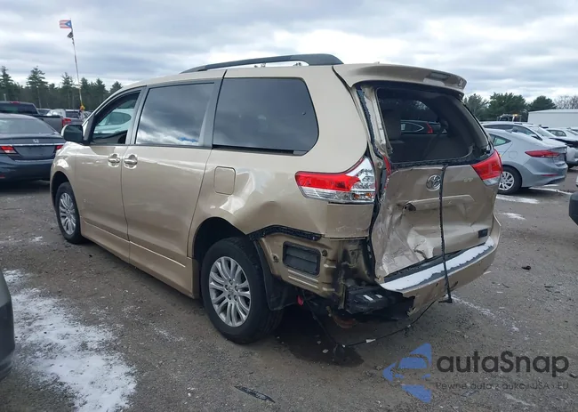 5TDYK3DC9CS221195: 43676452