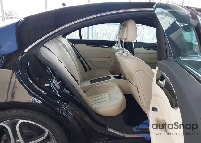 WDDLJ6FB4FA141099: 43676538