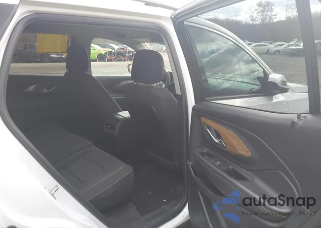 3GKALTEV9JL327992: 43676547