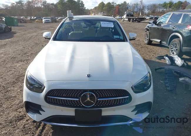 W1KZF8EB7NB025428: 43676557