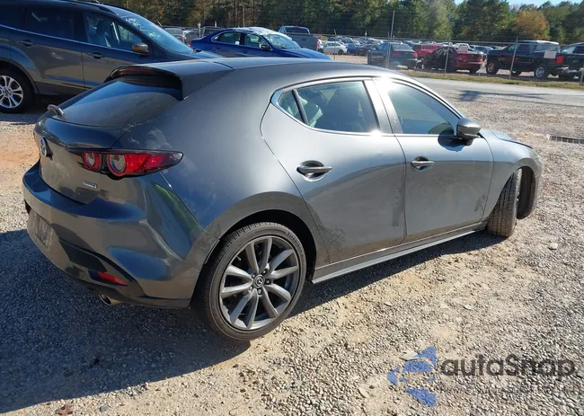 JM1BPAJM6K1118496: 43676595