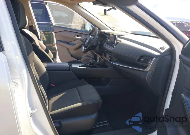 5N1BT3BA8RC709600: 43676600