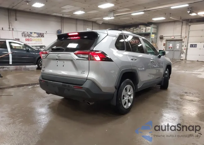 2T3F1RFVXMC151977: 43675804