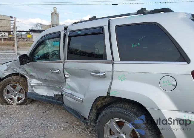 1J4HR58N66C208570: 43675846