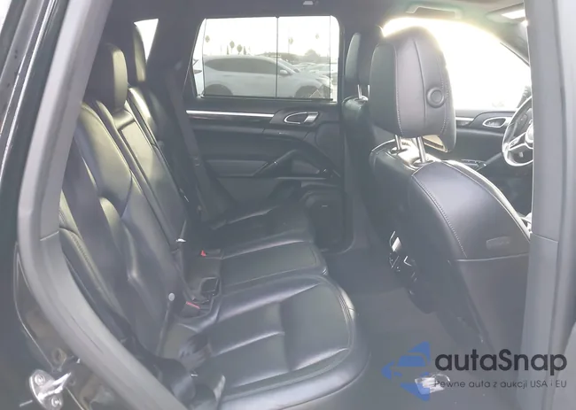 WP1AE2A20HLA74657: 43675995