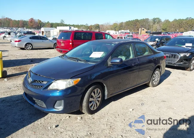 2T1BU4EE4CC895317: 43677209