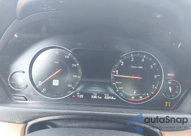 WBA8Z9C57JB220551: 43677229