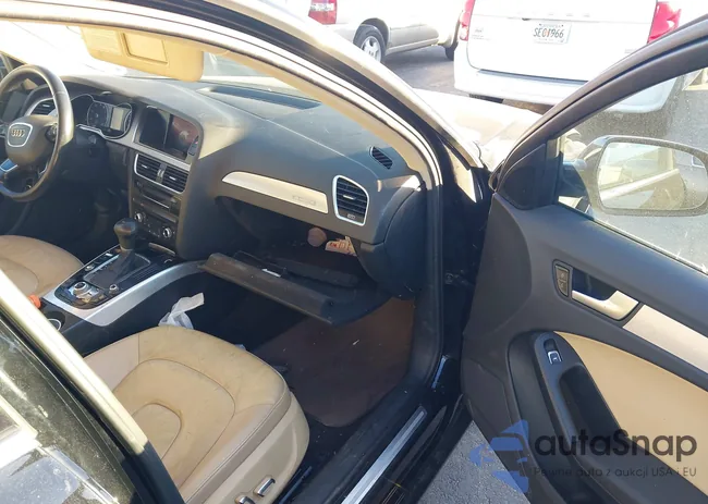 WAUFFAFL6DN039486: 43677403