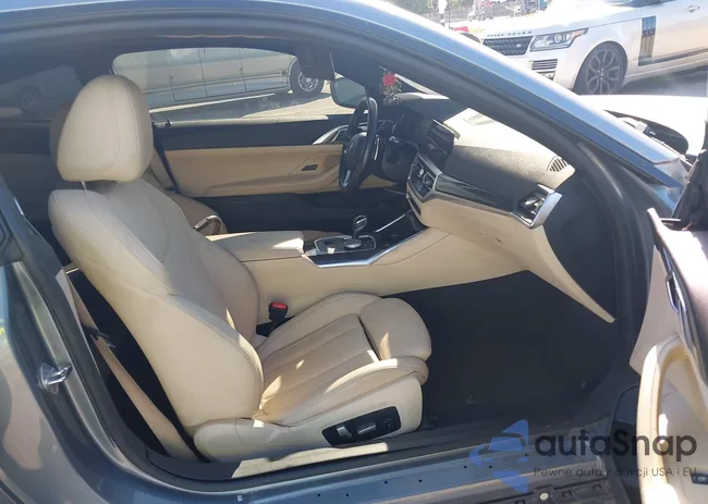 WBA53AP00MCG92211: 43677447