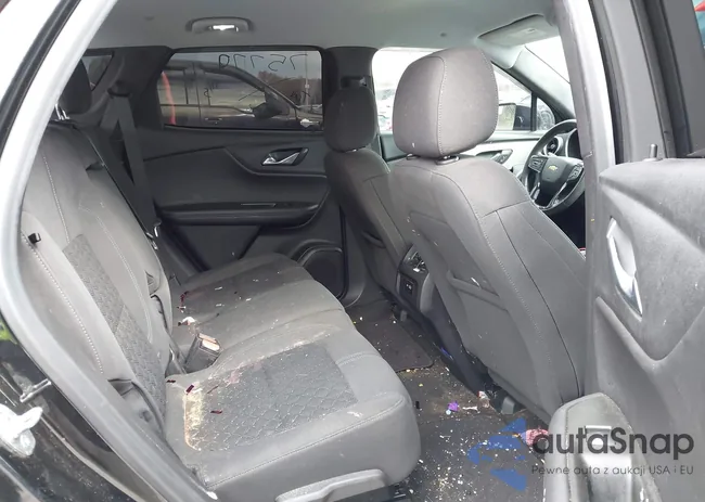 3GNKBHRS2MS520406: 43677574