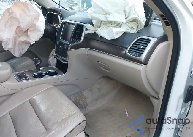 1C4RJFCG9FC174320: 43677700