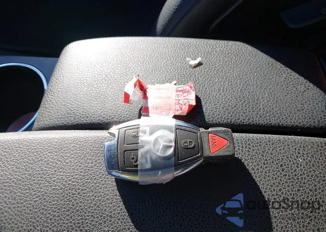 WDDGF8AB2DR246745: 43677736