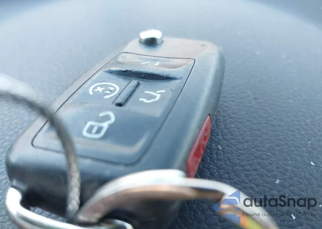 1VWCN7A39EC094611: 43676744