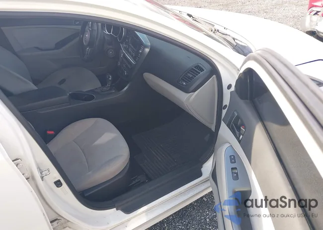 KNAGM4A74F5575863: 43676758