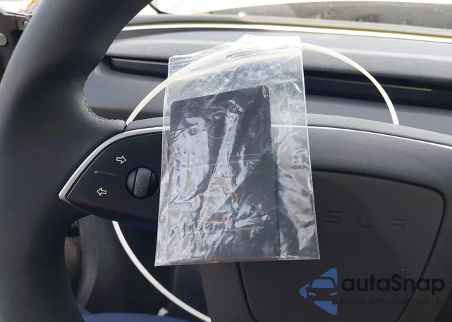 5YJ3E1EA2SF075678: 43676980